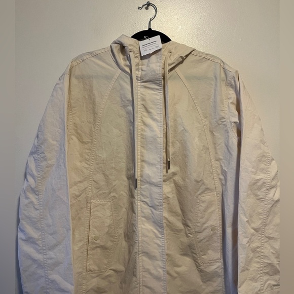 Athelta Everywhere Anorak Cream Hooded Jacket Size Small New - Picture 6 of 10
